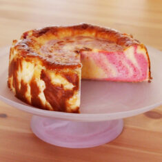 Volcano cheese cake Strawberry