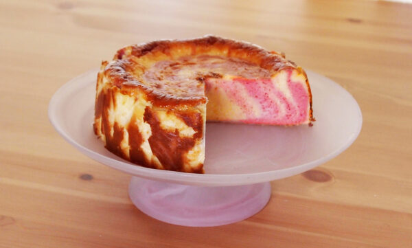 Volcano cheese cake Strawberry